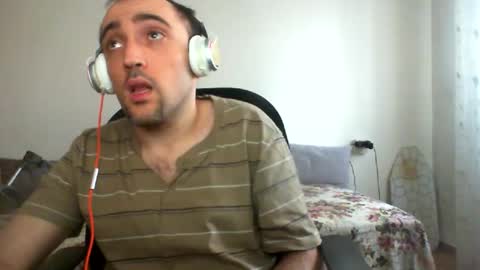 bentish online show from 12/21/24, 12:06