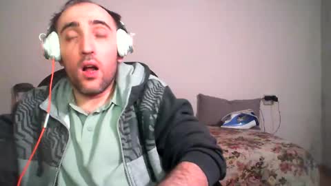 bentish online show from 01/01/25, 04:18