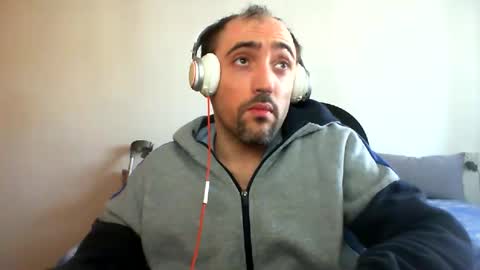 bentish online show from 02/18/25, 11:11