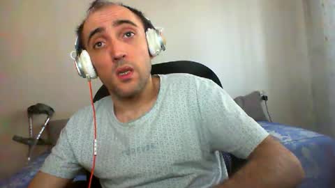 bentish online show from 09/23/25, 09:01