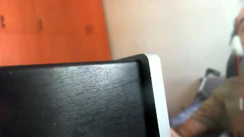 bentish online show from 10/10/25, 07:29