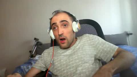 bentish online show from 11/11/25, 07:52