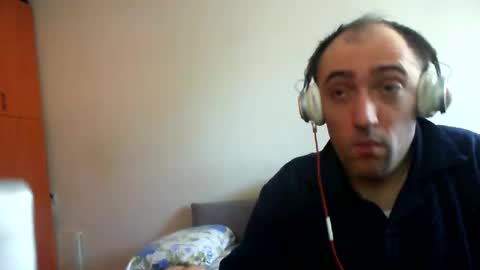 bentish online show from 03/10/26, 06:40