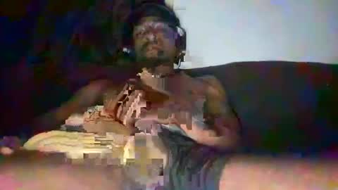 Snapshot of bentley_pov chatting on 04/09/26, 06:30 bentley_pov online show from 04/09/26, 06:30