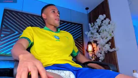 bento_fox online show from 11/22/25, 04:00