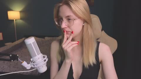 Alice online show from 12/05/24, 07:49