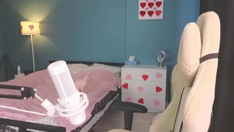 Alice online show from 02/18/25, 11:33