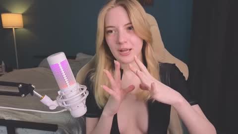 Alice online show from 03/12/25, 10:37