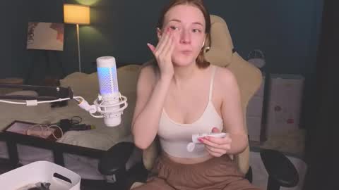 Alice online show from 10/02/25, 11:17