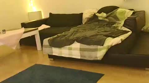 Snapshot of benutzmich0800 chatting on 02/26/25, 01:43 Benutzmich0800 online show from 02/26/25, 01:43