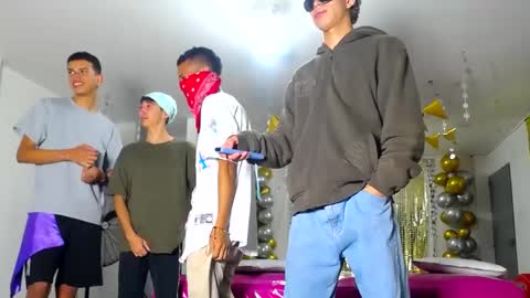 benz boys online show from 02/13/25, 12:43