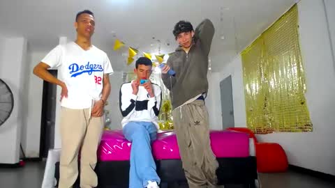 benz boys online show from 02/25/25, 12:03