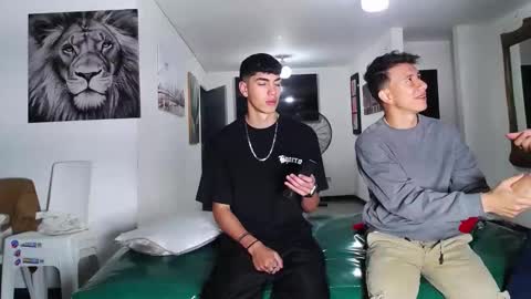 benz boys online show from 09/17/25, 11:34