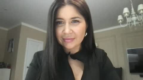 Snapshot of berca04 chatting on 02/26/25, 02:46 Karolina online show from 02/26/25, 02:46