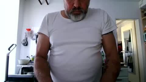 Martin online show from 11/08/25, 09:20