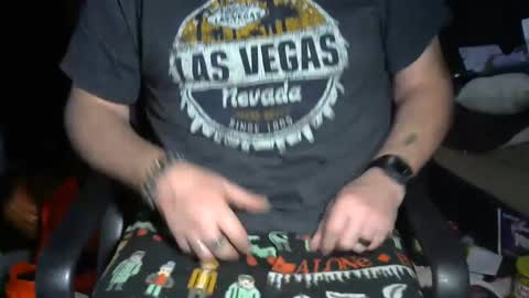 Snapshot of bergeeric1970 chatting on 02/25/25, 12:36 bergeeric1970 online show from 02/25/25, 12:36