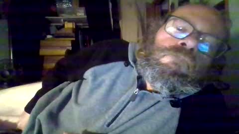 Snapshot of bergeeric1970 chatting on 11/21/25, 03:38 bergeeric1970 online show from 11/21/25, 03:38