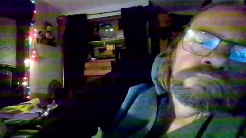 Snapshot of bergeeric1970 chatting on 12/02/25, 03:34 bergeeric1970 online show from 12/02/25, 03:34