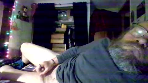 Snapshot of bergeeric1970 chatting on 03/08/26, 03:32 bergeeric1970 online show from 03/08/26, 03:32