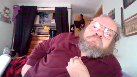 Snapshot of bergeeric1970 chatting on 04/03/26, 01:53 bergeeric1970 online show from 04/03/26, 01:53