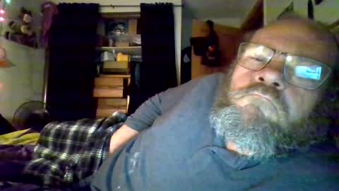 Snapshot of bergeeric1970 chatting on 04/22/26, 05:21 bergeeric1970 online show from 04/22/26, 05:21