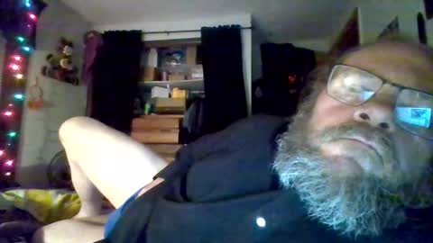 Snapshot of bergeeric1970 chatting on 05/08/26, 04:07 bergeeric1970 online show from 05/08/26, 04:07