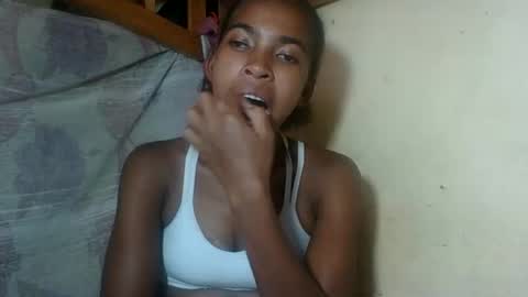 Snapshot of beriziky chatting on 02/22/26, 05:55 beriziky online show from 02/22/26, 05:55