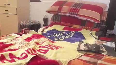 Snapshot of berlinerbaer1963 chatting on 09/12/25, 09:37 berlinerbaer1963 online show from 09/12/25, 09:37