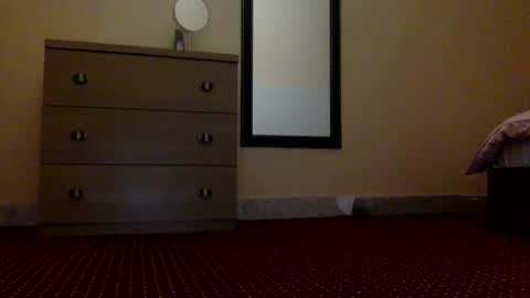 Snapshot of bermudatriangle12 chatting on 03/08/25, 04:56 tixxie  online show from 03/08/25, 04:56