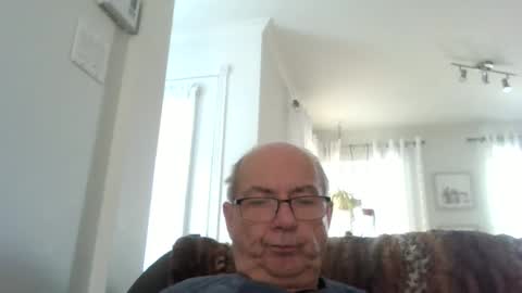 bernard1102 online show from 02/21/26, 01:56