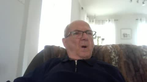 bernard1102 online show from 05/31/26, 03:41