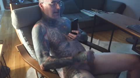 bernhard666 online show from 09/14/25, 12:37