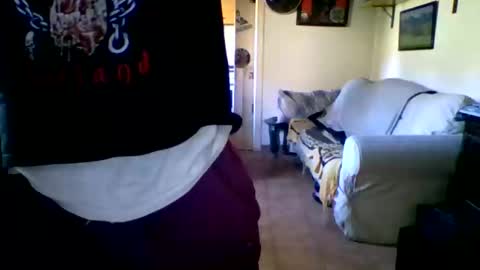 Snapshot of bernichaos77 chatting on 03/17/26, 03:48 bernichaos77 online show from 03/17/26, 03:48