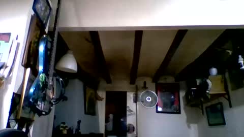 Snapshot of bernichaos77 chatting on 04/05/26, 02:53 bernichaos77 online show from 04/05/26, 02:53