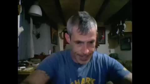 Snapshot of bernichaoss77 chatting on 02/15/25, 09:26 bernichaoss77 online show from 02/15/25, 09:26