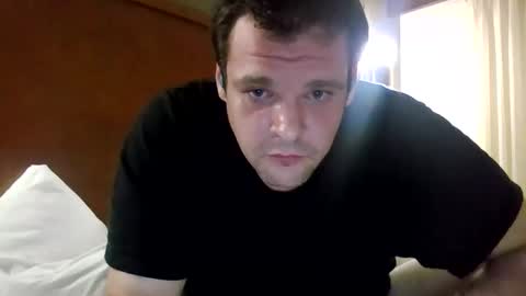 Snapshot of bernie__sanders chatting on 03/07/26, 04:09 Bernie online show from 03/07/26, 04:09