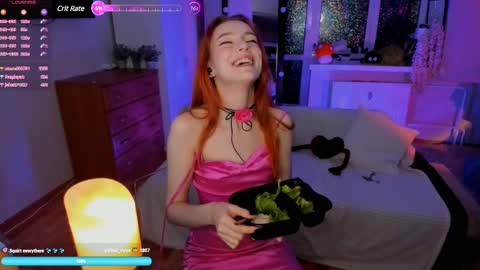 Hi Im NikaComing back online on Monday 3 online show from 02/14/25, 03:26