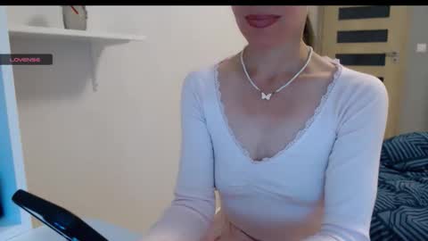 berry2024 online show from 10/09/25, 06:11