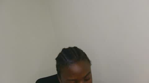 Snapshot of berryjuicey chatting on 03/22/26, 10:24 Juicey online show from 03/22/26, 10:24