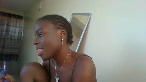 Snapshot of berryjuicey chatting on 04/08/26, 01:55 Juicey online show from 04/08/26, 01:55