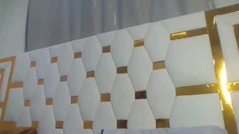 berryl online show from 10/26/25, 07:09