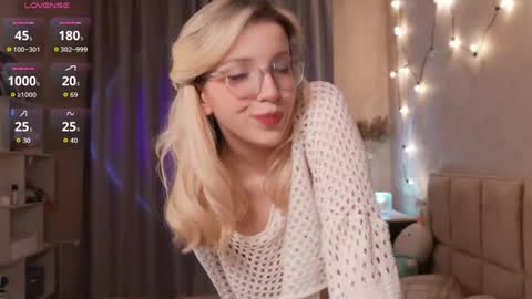 Snapshot of berrylush chatting on 05/07/26, 03:39 Katte online show from 05/07/26, 03:39
