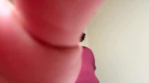 Snapshot of berserker_avi chatting on 10/22/25, 07:02 berserker_avi online show from 10/22/25, 07:02