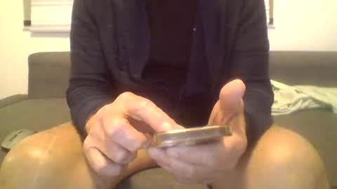 Snapshot of besi620901 chatting on 03/01/26, 05:37 besi620901 online show from 03/01/26, 05:37