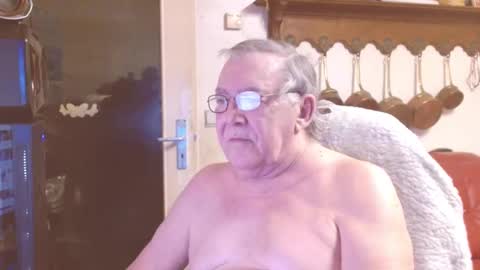 jean online show from 02/05/25, 01:37