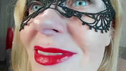 Snapshot of best__angelica chatting on 07/14/26, 04:23 best__angelica online show from 07/14/26, 04:23