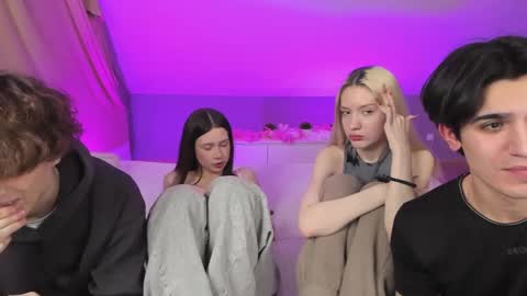 Danny and Kira online show from 03/02/25, 02:43