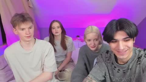 Danny and Kira online show from 03/11/25, 02:51