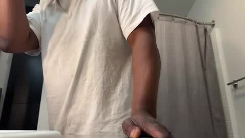 Snapshot of bestkeptsecre_t chatting on 02/15/25, 05:07 bestkeptsecre t online show from 02/15/25, 05:07