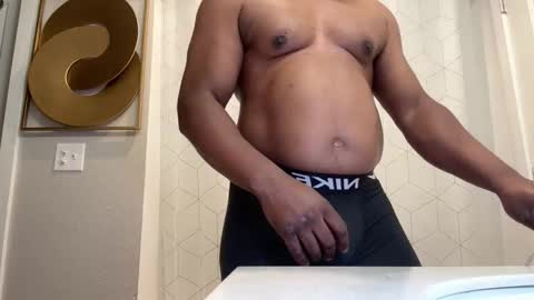 Snapshot of bestkeptsecre_t chatting on 10/17/25, 05:21 bestkeptsecre t online show from 10/17/25, 05:21